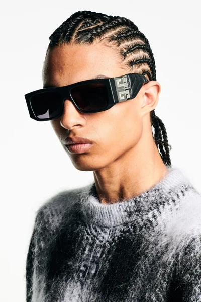 Look 2